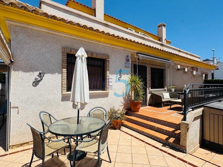 Villa for Sale in Alicante, Valencia 24