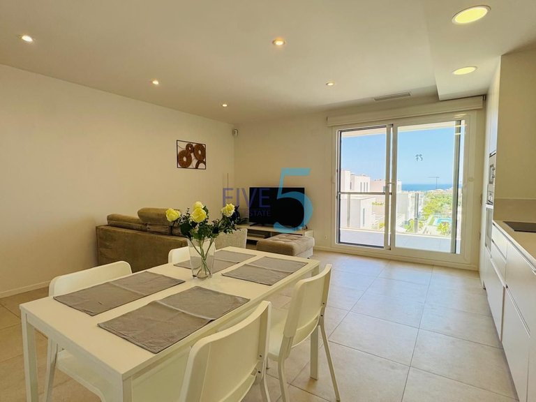 Apartment for Sale in Alicante, Valencia 8