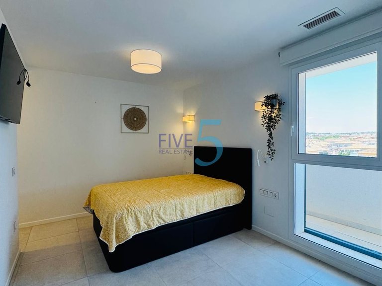 Apartment for Sale in Alicante, Valencia 14