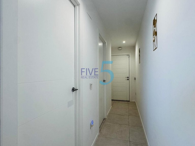 Apartment for Sale in Alicante, Valencia 11
