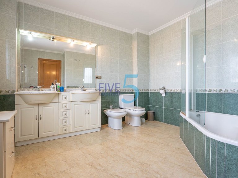 Villa for Sale in Alicante, Valencia 24