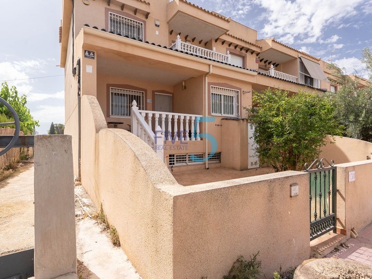 Villa for Sale in Alicante, Valencia 36