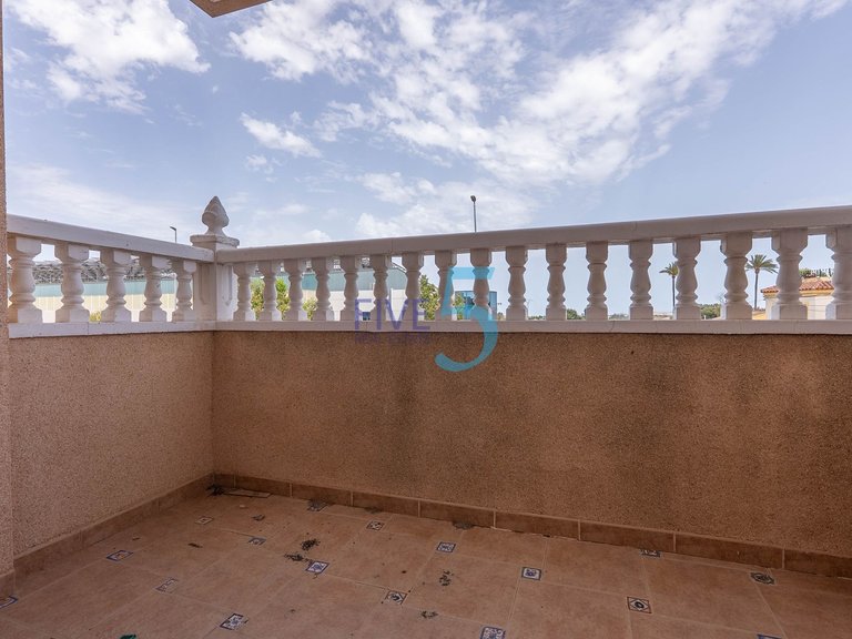 Villa for Sale in Alicante, Valencia 27