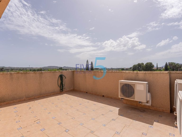 Villa for Sale in Alicante, Valencia 28