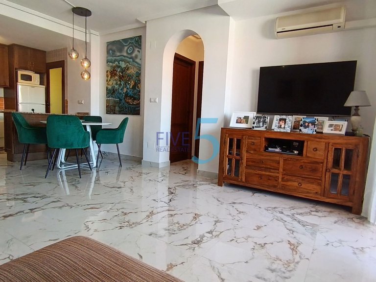 Apartment for Sale in Alicante, Valencia 8