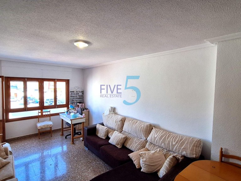 Apartment for Sale in Alicante, Valencia 6