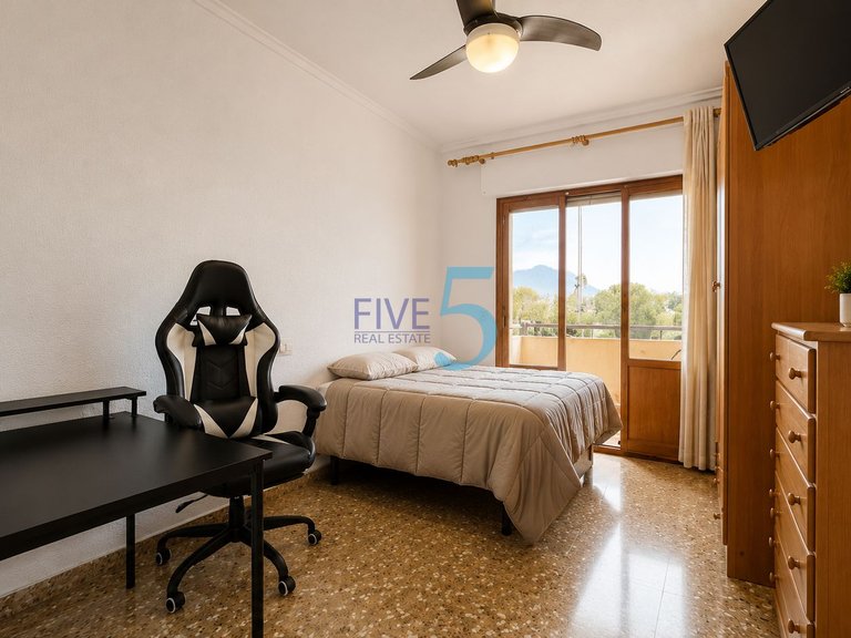 Apartment for Sale in Alicante, Valencia 10