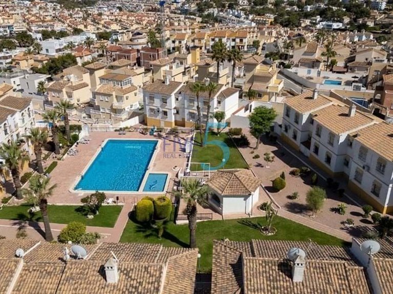 Apartment for Sale in Alicante, Valencia 2