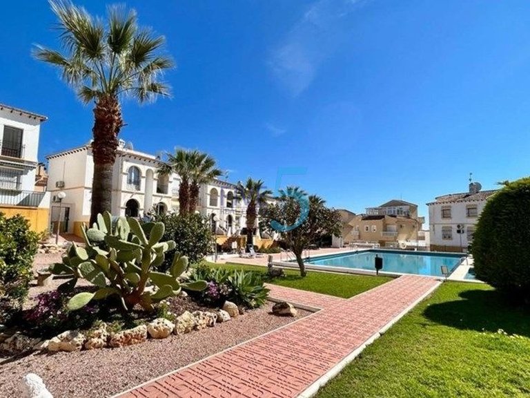 Apartment for Sale in Alicante, Valencia 15
