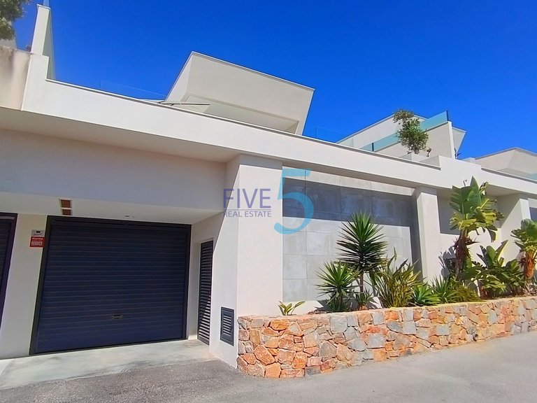 Villa for Sale in Alicante, Valencia 39