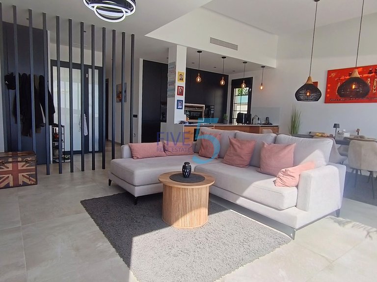 Villa for Sale in Alicante, Valencia 15