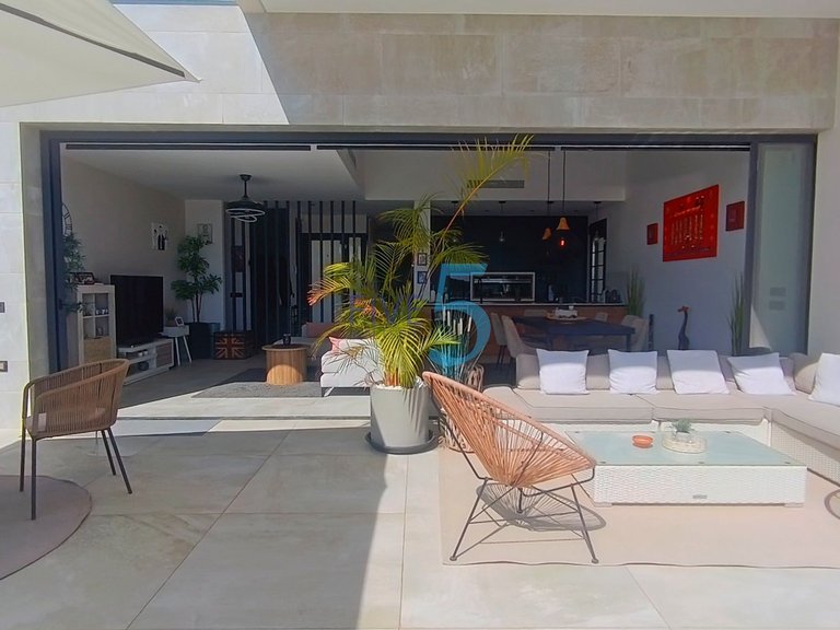 Villa for Sale in Alicante, Valencia 12