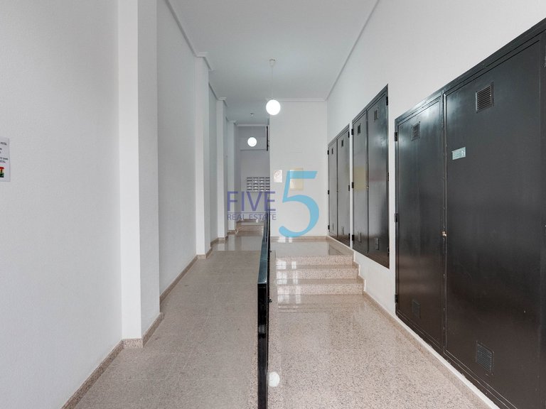 Apartment for Sale in Alicante, Valencia 27