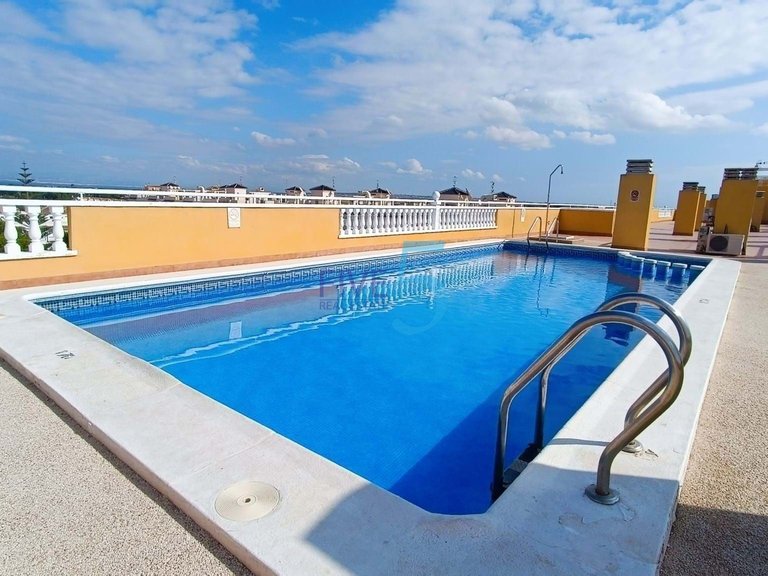 Apartment for Sale in Alicante, Valencia 25