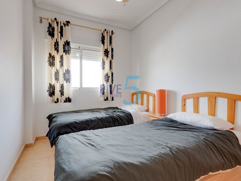 Apartment for Sale in Alicante, Valencia 19