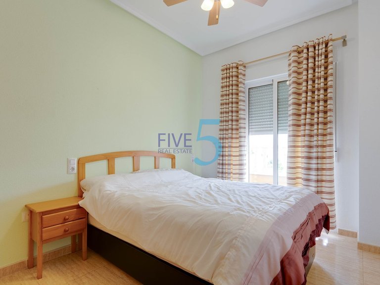 Apartment for Sale in Alicante, Valencia 16
