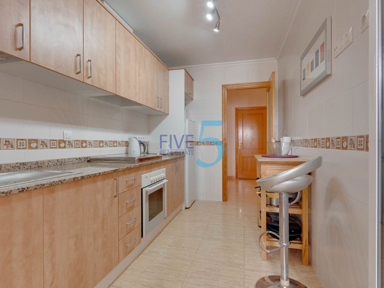 Apartment for Sale in Alicante, Valencia 14