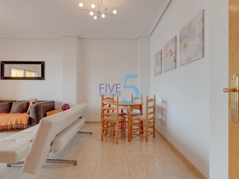 Apartment for Sale in Alicante, Valencia 5