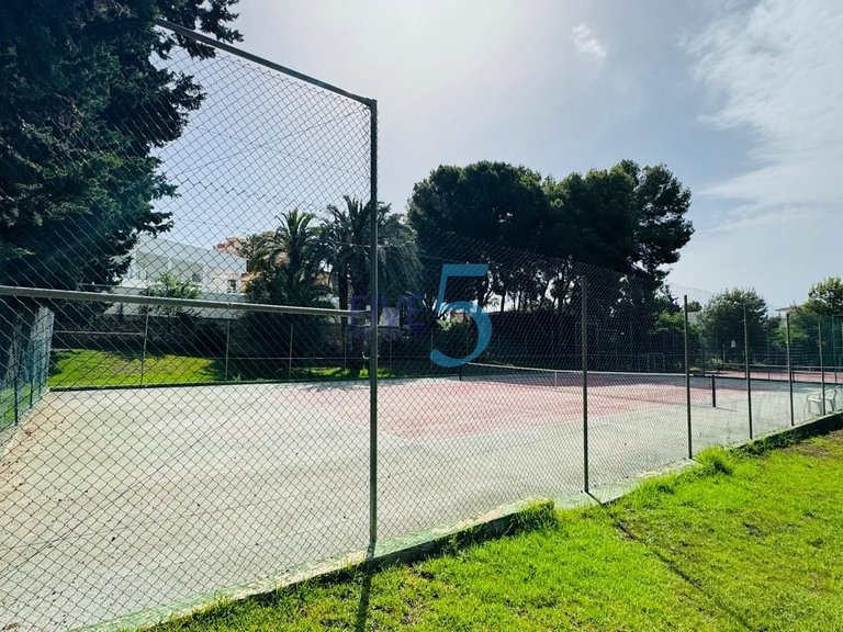 Villa for Sale in Alicante, Valencia 30