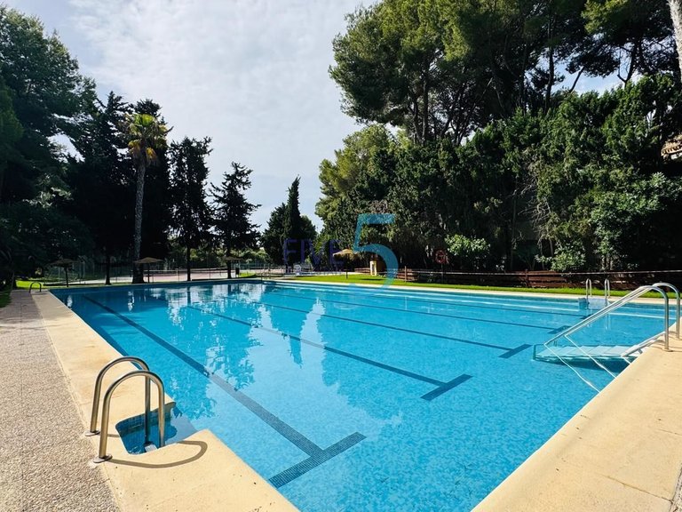 Villa for Sale in Alicante, Valencia 2
