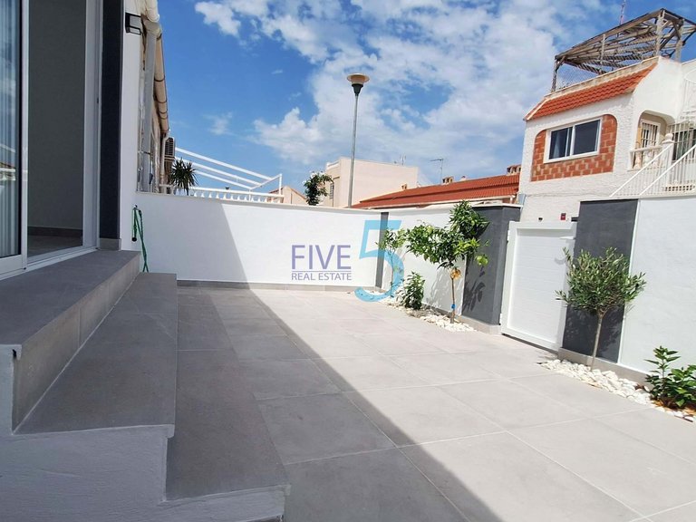 Penthouse for Sale in Alicante, Valencia 8