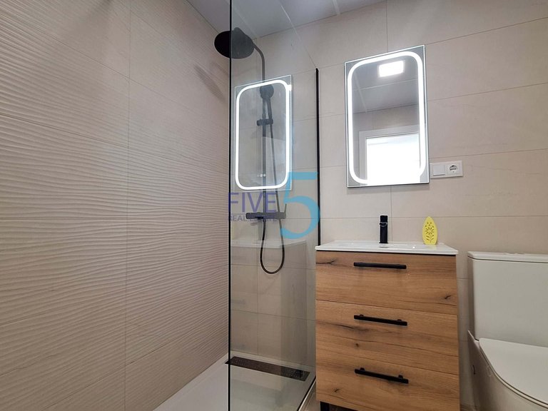 Penthouse for Sale in Alicante, Valencia 5