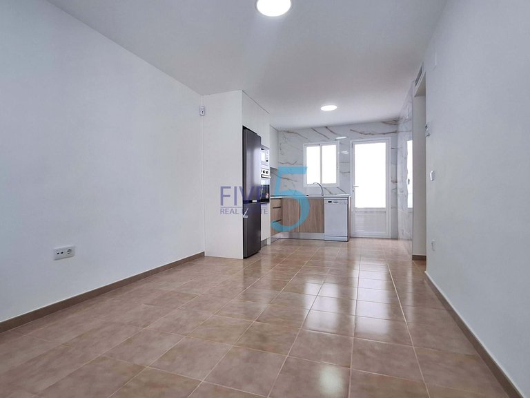 Penthouse for Sale in Alicante, Valencia 12