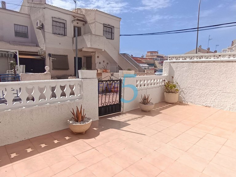 Penthouse for Sale in Alicante, Valencia 2