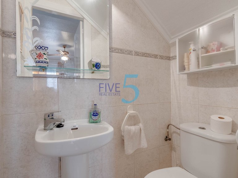 Villa for Sale in Alicante, Valencia 14