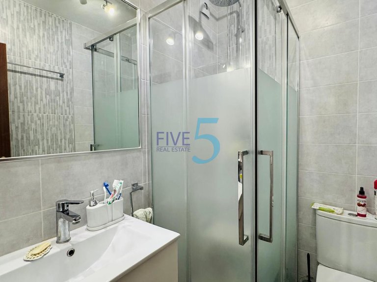 Apartment for Sale in Alicante, Valencia 19