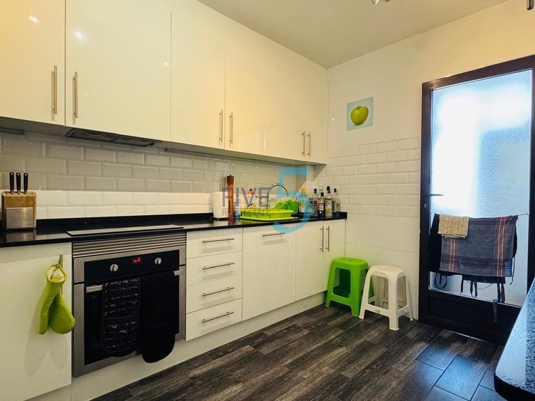 Apartment for Sale in Alicante, Valencia 4