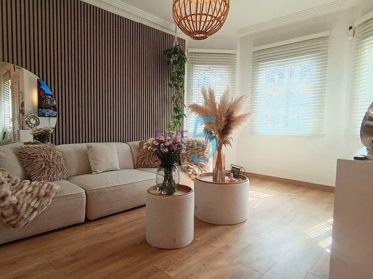 Villa for Sale in Alicante, Valencia 18