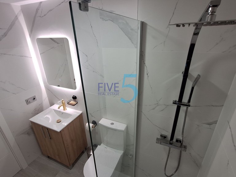 Apartment for Sale in Alicante, Valencia 14