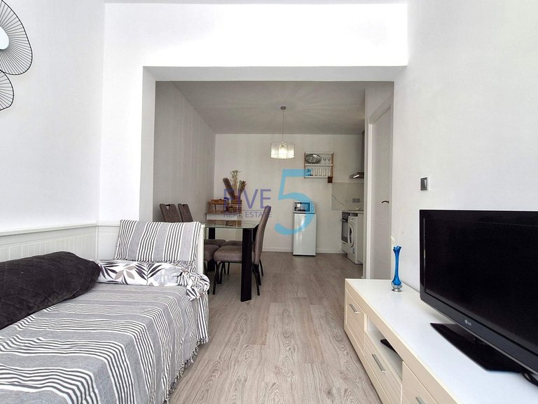 Apartment for Sale in Alicante, Valencia 4