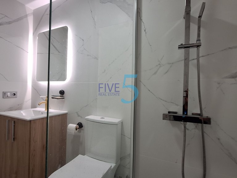 Apartment for Sale in Alicante, Valencia 15