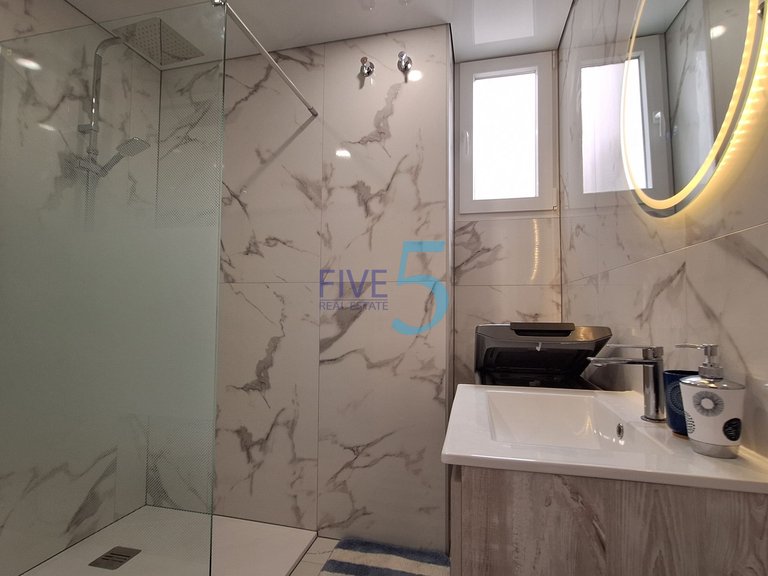 Apartment for Sale in Alicante, Valencia 24