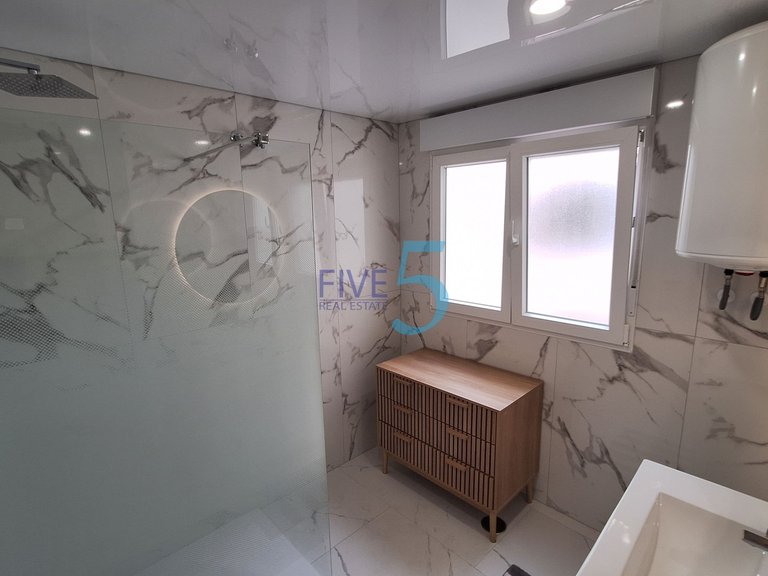 Apartment for Sale in Alicante, Valencia 20