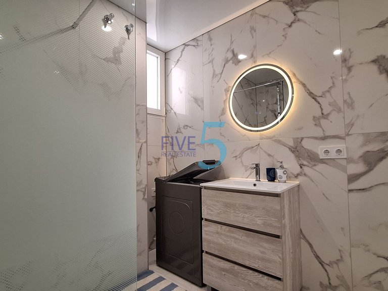 Apartment for Sale in Alicante, Valencia 26
