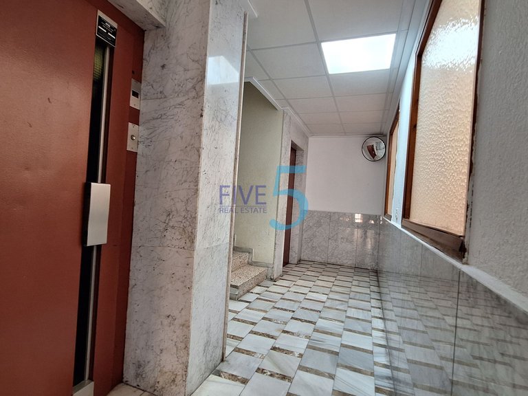 Apartment for Sale in Alicante, Valencia 35