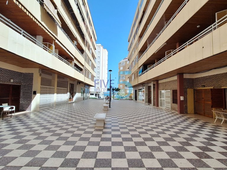 Apartment for Sale in Alicante, Valencia 32