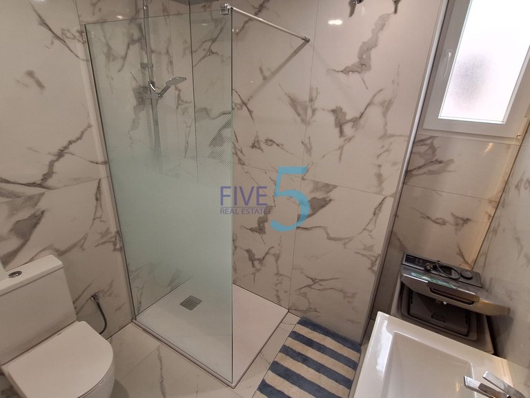 Apartment for Sale in Alicante, Valencia 25