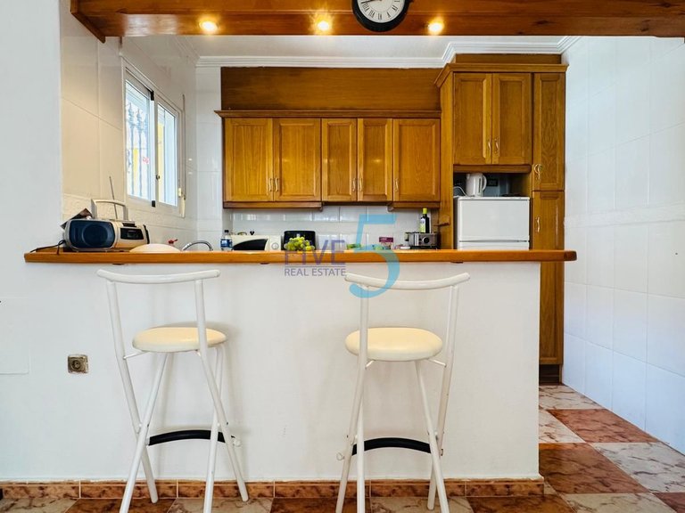 Villa for Sale in Alicante, Valencia 5