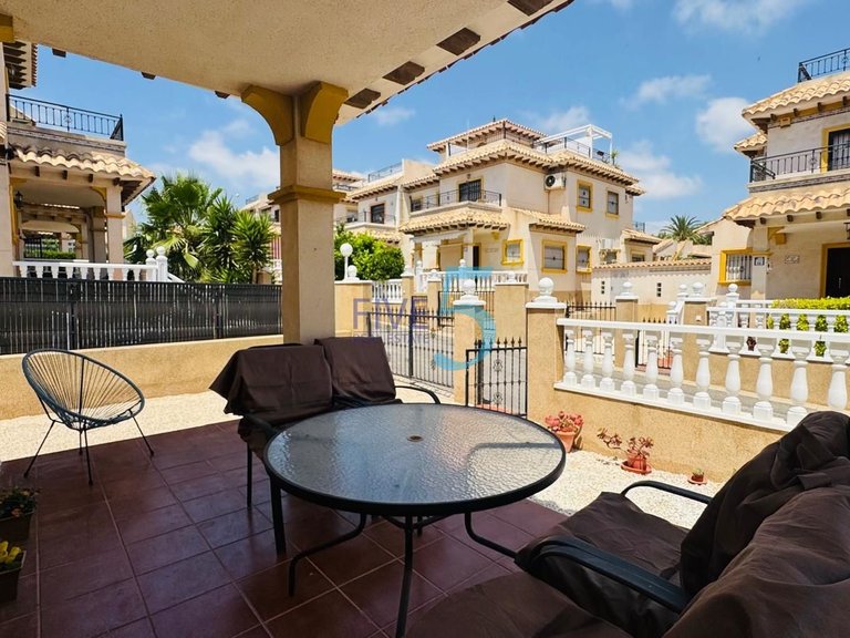 Villa for Sale in Alicante, Valencia 20