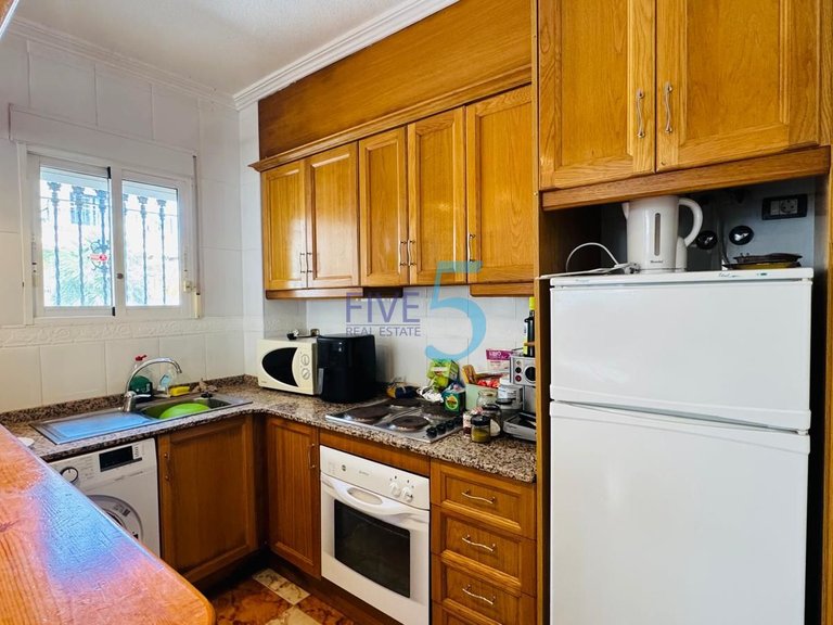 Villa for Sale in Alicante, Valencia 4