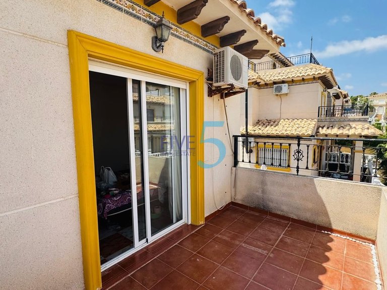 Villa for Sale in Alicante, Valencia 15