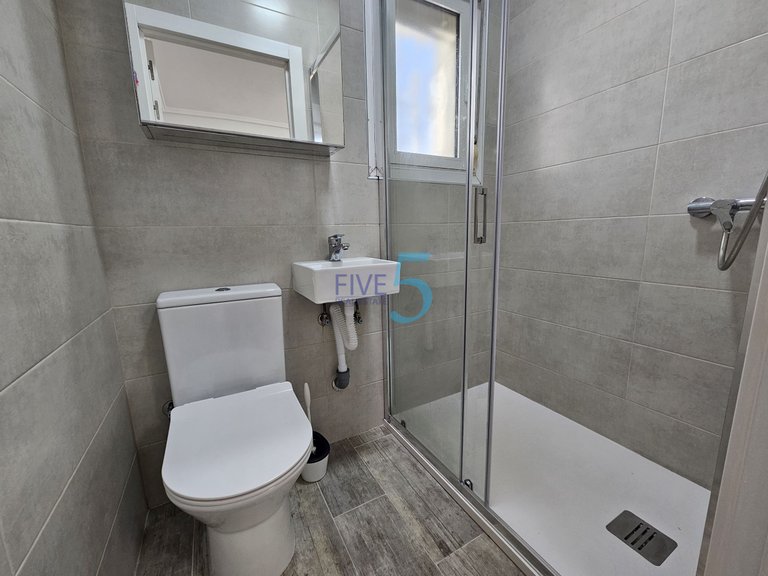 Villa for Sale in Alicante, Valencia 24