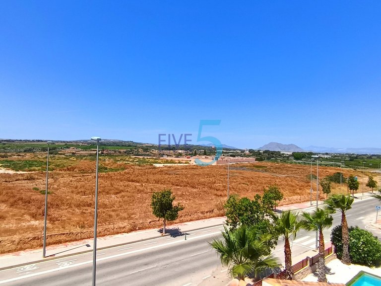 Villa for Sale in Alicante, Valencia 35