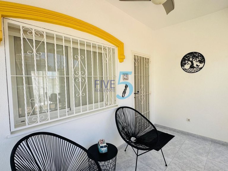 Villa for Sale in Alicante, Valencia 30