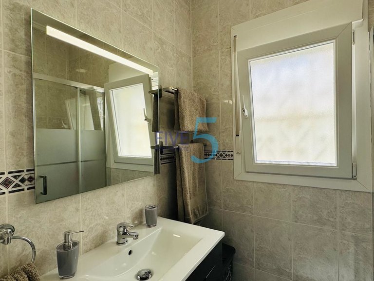 Villa for Sale in Alicante, Valencia 15