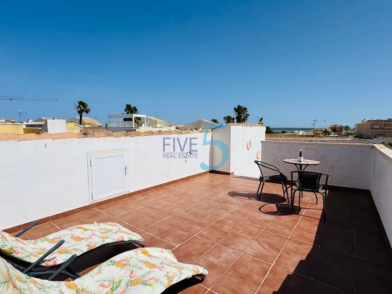 Villa for Sale in Alicante, Valencia 19